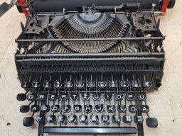 Olivetti Valentino